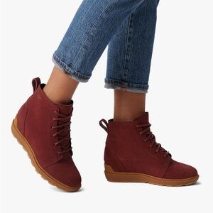 Sorel Women’s Evie II Lace-up Waterproof Wedge Booties - Spice. Size 10